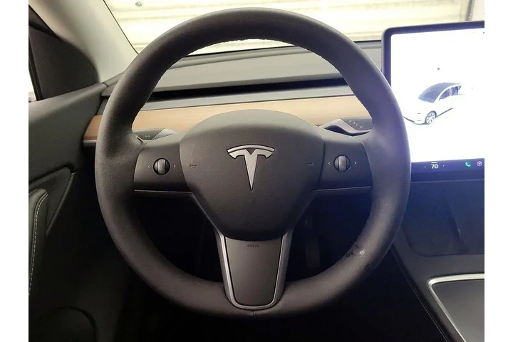 $26998 : Tesla Model Y 2021 AWD Long image 10