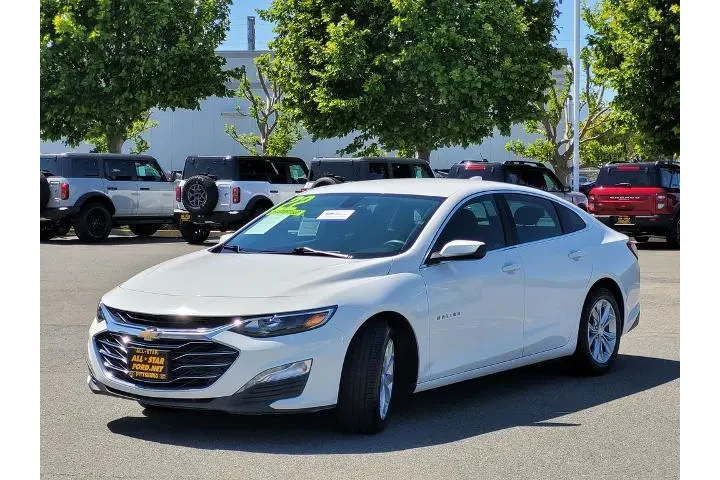 $16300 : Chevrolet Malibu 2022 LT 4dr image 8