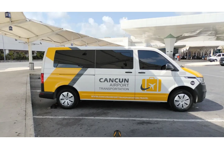 Cancun Airport Transportation image 1