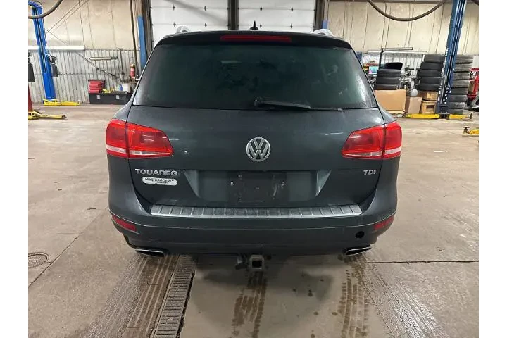 $6996 : Volkswagen Touareg 2012 AWD image 6