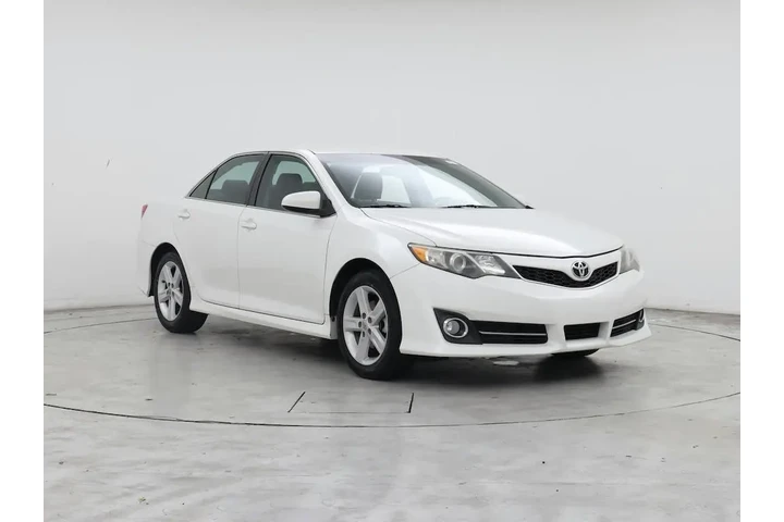 $13998 : Toyota Camry 2014 SE 4dr Sed image 1
