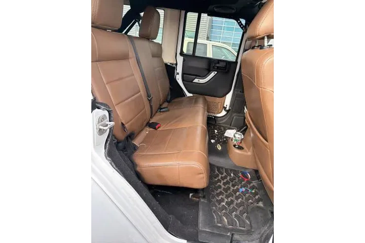 $13249 : Jeep Wrangler Unlimited 2011 image 5