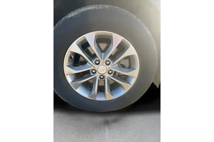 $9977 : Hyundai SANTA FE 2019 AWD SE image 9