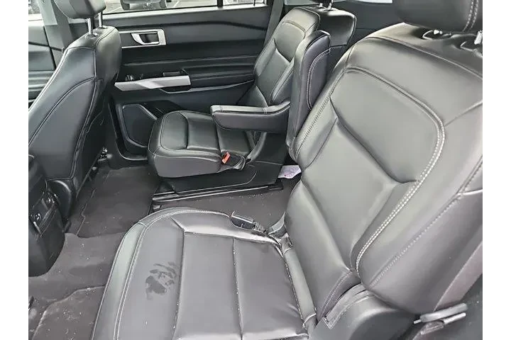 $26501 : Ford Explorer 2022 XLT 4dr S image 3