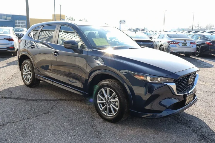 $23288 : 2025 CX-5 2.5 S Select Packag image 3