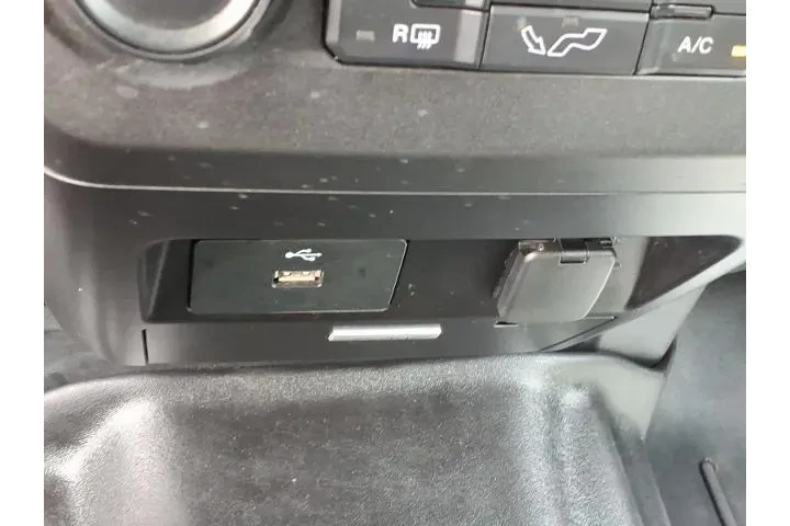 $22988 : Ford F-150 2017 4x2 XL 4dr S image 7