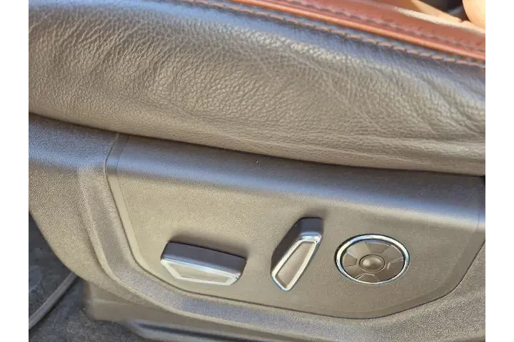 $33982 : Ford F-150 2018 4x4 King Ran image 10