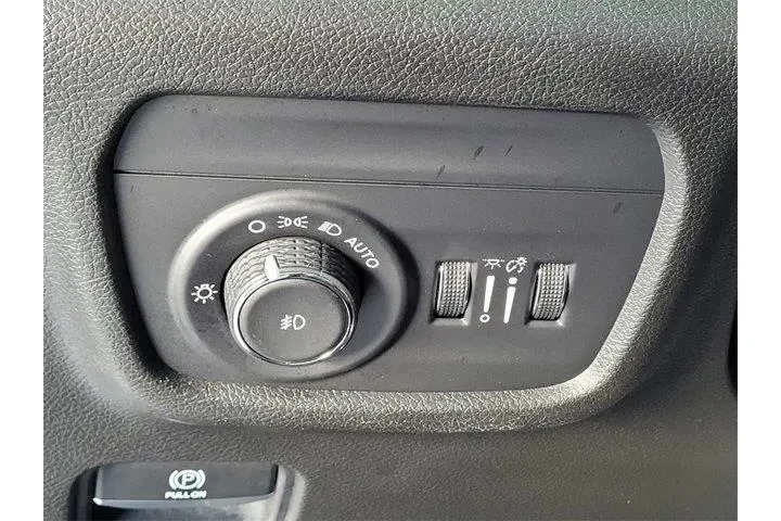 $35988 : Jeep Grand Cherokee 2022 4x4 image 9