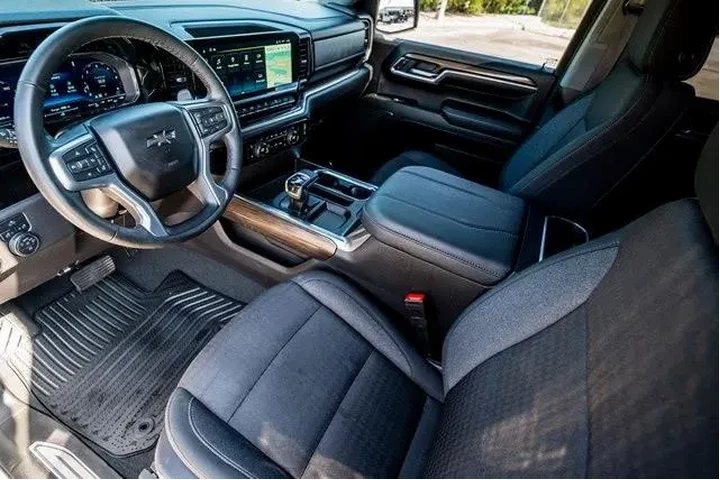 $38178 : Chevrolet Silverado 1500 202 image 8