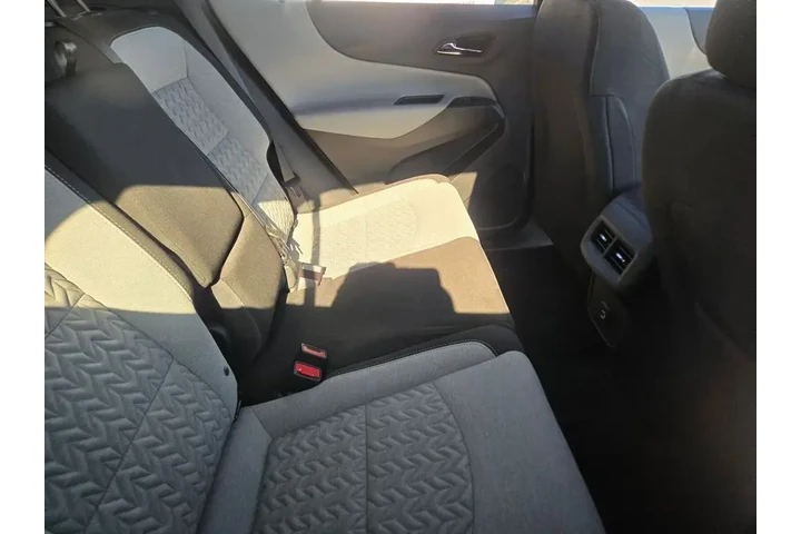 $20991 : Chevrolet Equinox 2023 LS 4d image 5