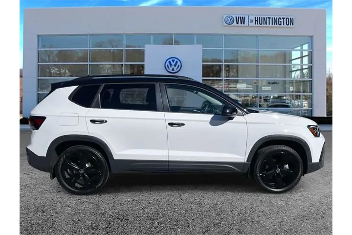 $29200 : Volkswagen Taos 2025 AWD SE image 6