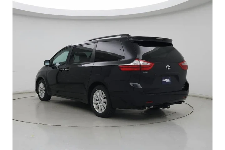 $27998 : Toyota Sienna 2015 AWD XLE 7 image 2