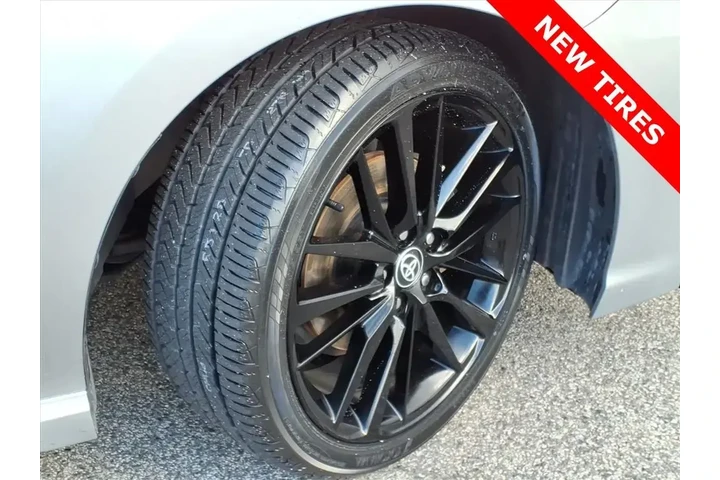 $27899 : Toyota Camry 2023 XSE 4dr Se image 4