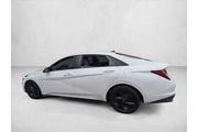 $17900 : Hyundai ELANTRA 2022 SEL 4dr thumbnail