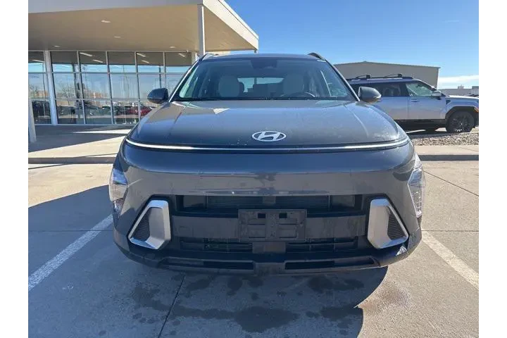 $23198 : Hyundai KONA 2025 AWD SEL 4d image 6