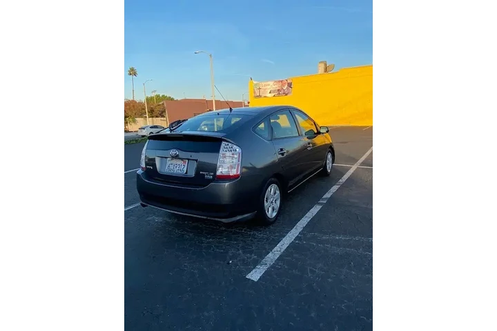 $5500 : 2008 Toyota Prius hybrid image 5