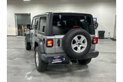 $22996 : Jeep Wrangler Unlimited 2020 thumbnail