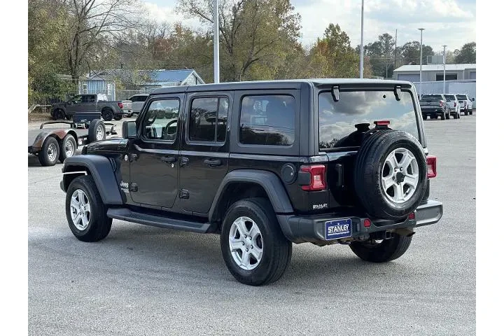 $24566 : Jeep Wrangler Unlimited 2021 image 5
