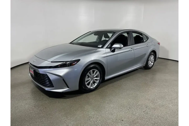 $28995 : Toyota Camry 2025 SE 4dr Sed image 6