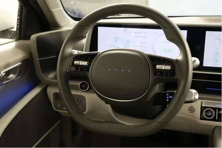 $23500 : Hyundai IONIQ 6 2023 AWD SEL image 10