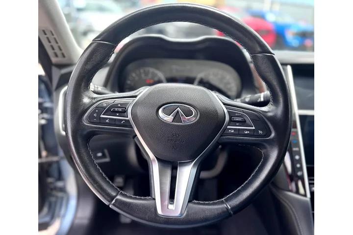 2019 Q50 3.0t LUXE image 10