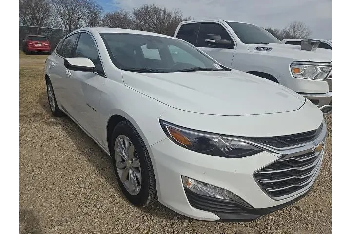 $20277 : Chevrolet Malibu 2025 LT 4dr image 4