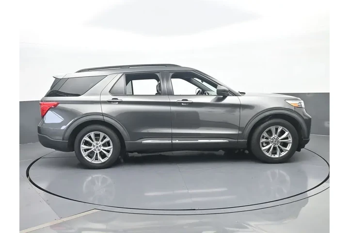 $15489 : Ford Explorer 2020 XLT 4dr S image 7