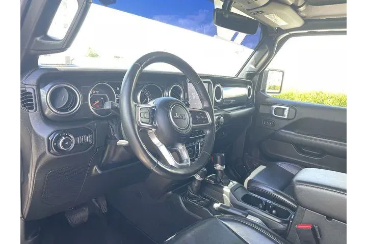 $31775 : Jeep Wrangler Unlimited 2021 image 10