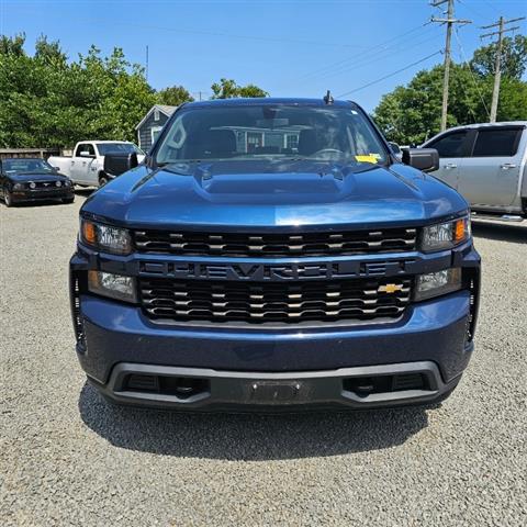 $32999 : 2019 Silverado 1500 Custom image 2