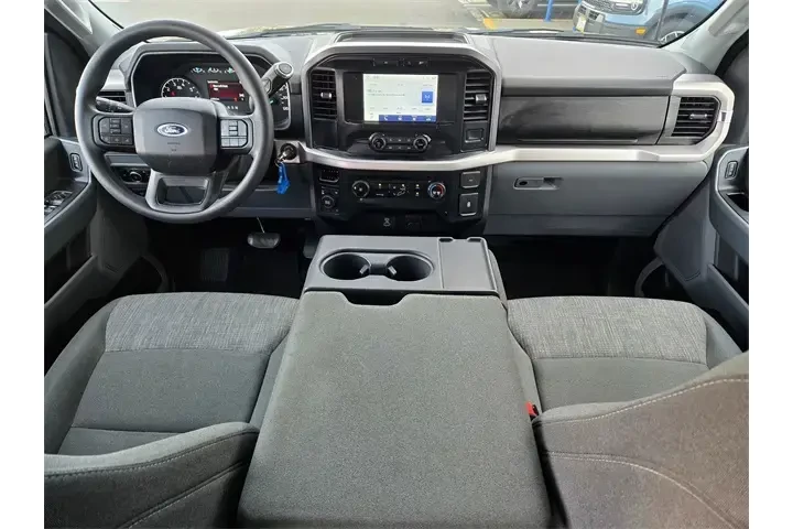 $36650 : Ford F-150 2023 4x4 XLT 4dr image 9