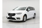 $24998 : Chrysler Pacifica 2023 Touri thumbnail