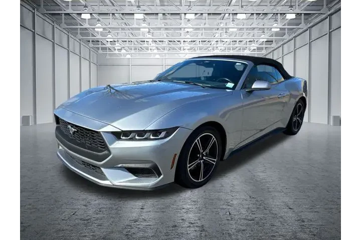 $28890 : Ford Mustang 2024 EcoBoost 2 image 3