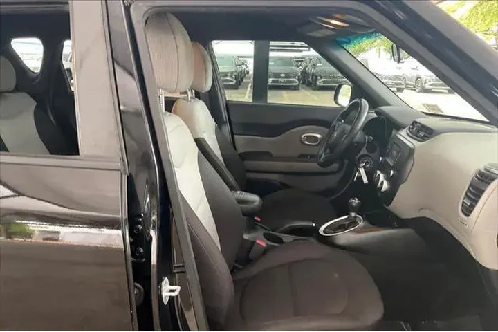 $9998 : Kia Soul 2018 4dr Crossover image 9