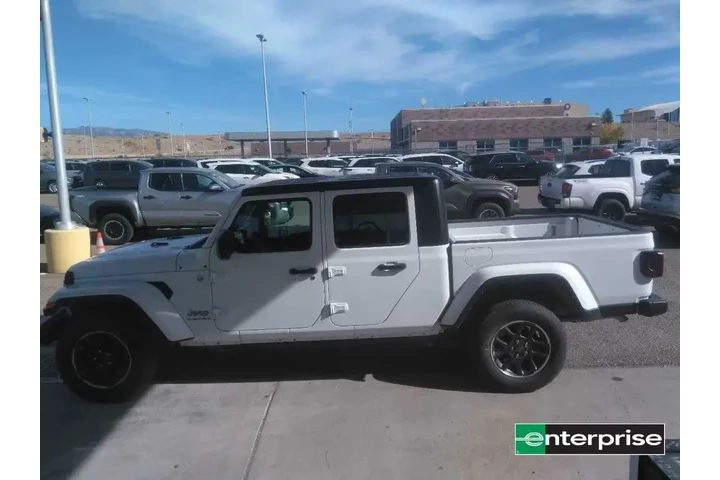 $30991 : Jeep Gladiator 2023 4x4 Over image 2