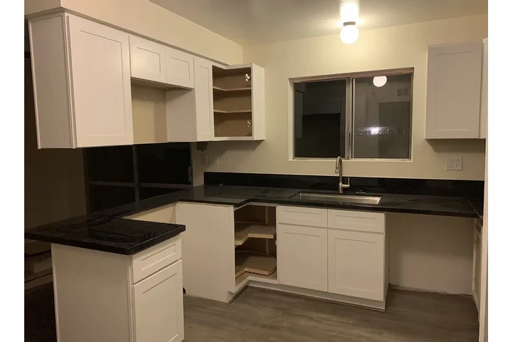 $1450 : 2 Apartamento de dos plantas u image 1