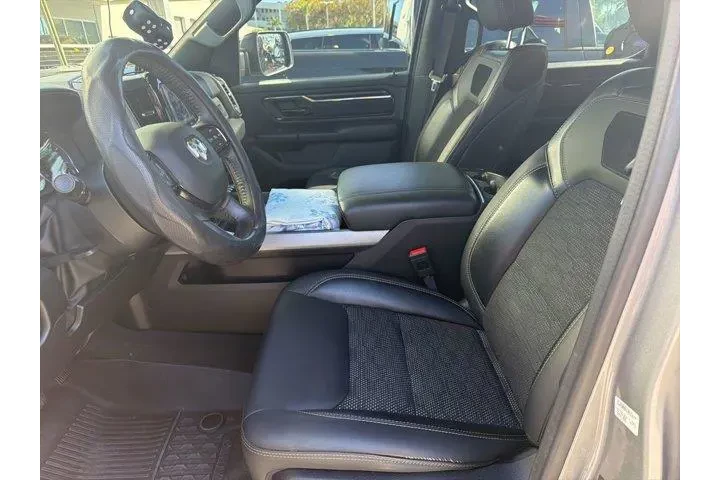 $35995 : Ram 1500 2024 4x4 Big Horn 4 image 8