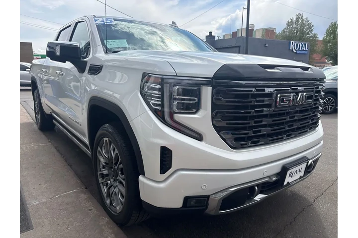 $46995 : 2025 GMC Sierra 1500 4WD Crew image 2