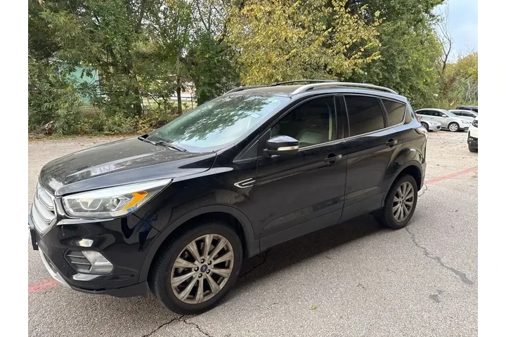 $9998 : Ford Escape 2017 AWD Titaniu image 4