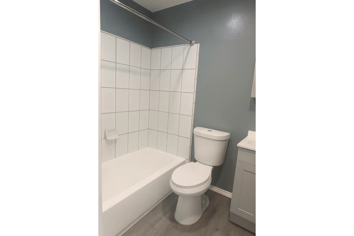 $1900 : 1 Bedroom apartment for rent image 5