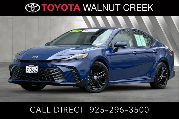 $28200 : Toyota Camry 2025 SE 4dr Sed image 1