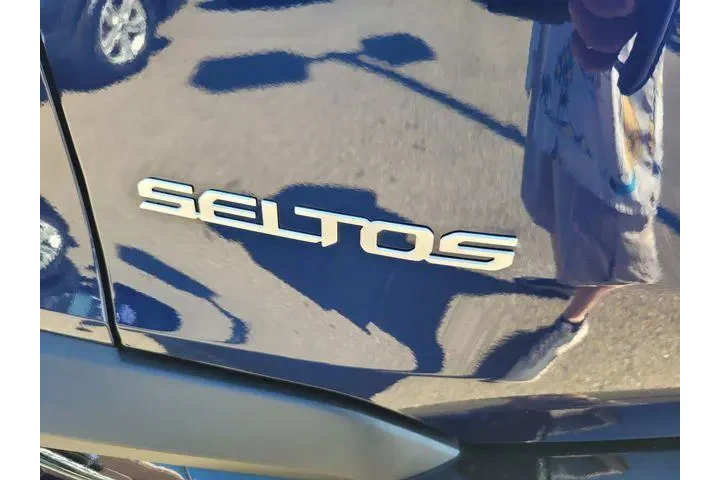 $24492 : Kia Seltos 2024 AWD SX 4dr S image 7