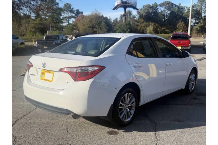 2015 Corolla L image 6