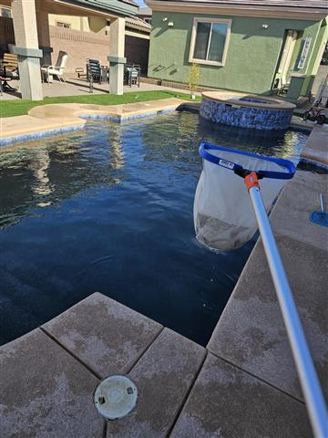 Pool service image 1