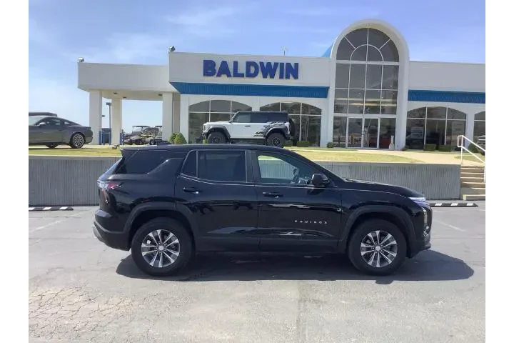 $29950 : Chevrolet Equinox 2025 LT 4d image 8