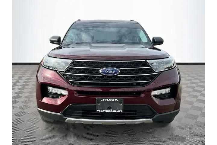 $27900 : Ford Explorer 2022 AWD XLT 4 image 2