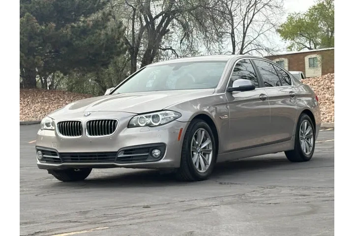 $9900 : 2016 BMW 5 Series 528i image 3