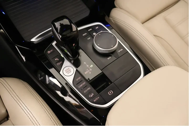 $27489 : BMW X3 2022 AWD xDrive30i 4d image 9