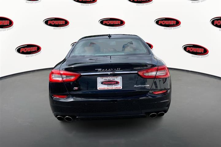 $22995 : Used 2016 Quattroporte 4dr Sd image 5