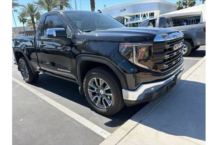 $33968 : GMC Sierra 1500 2025 4x2 Pro image 1