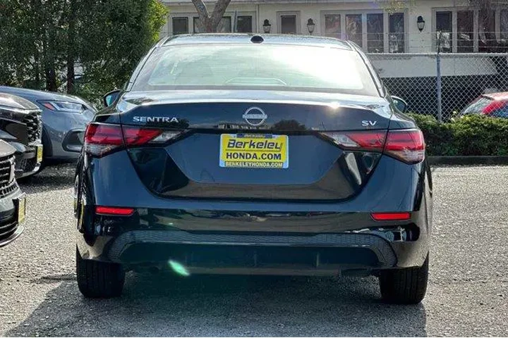 $14881 : Nissan Sentra 2024 SV 4dr Se image 5